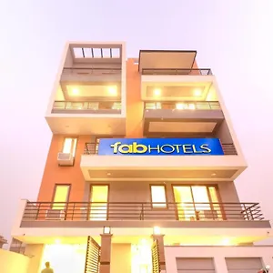 Fabhotel Comfort Residency Ii Gurgaon