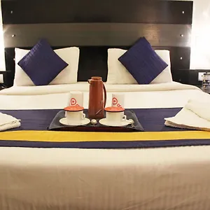 Oyo 605 Camria Gurgaon