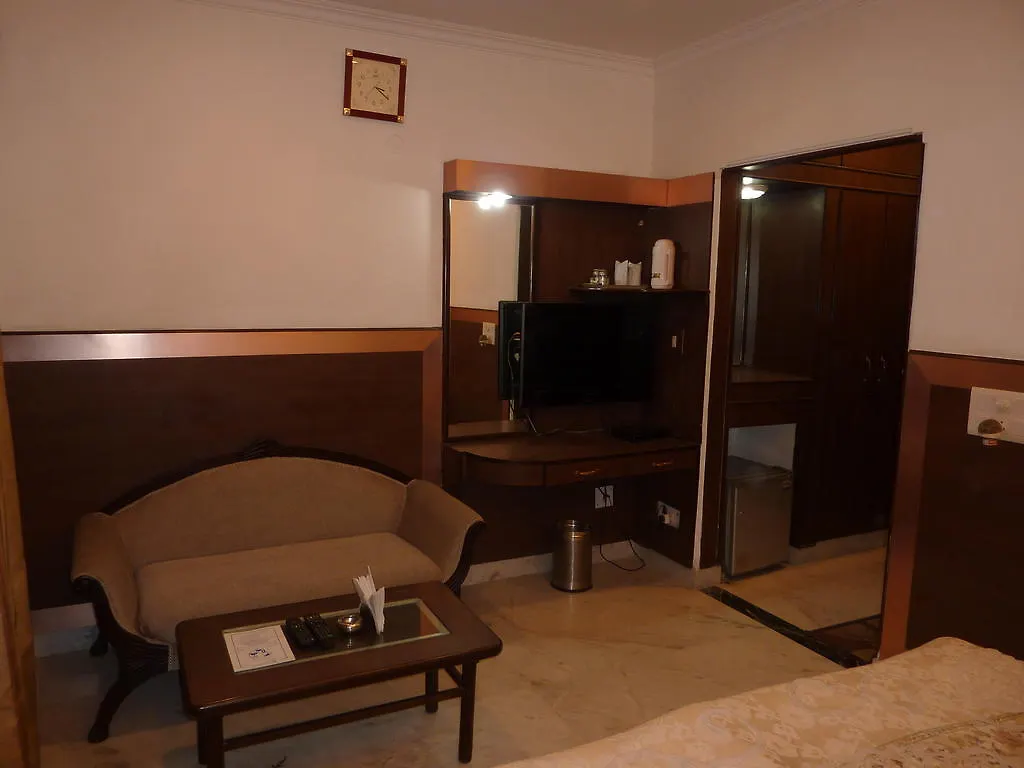 Rama Residency Hotel Gurgaon 3*,  India