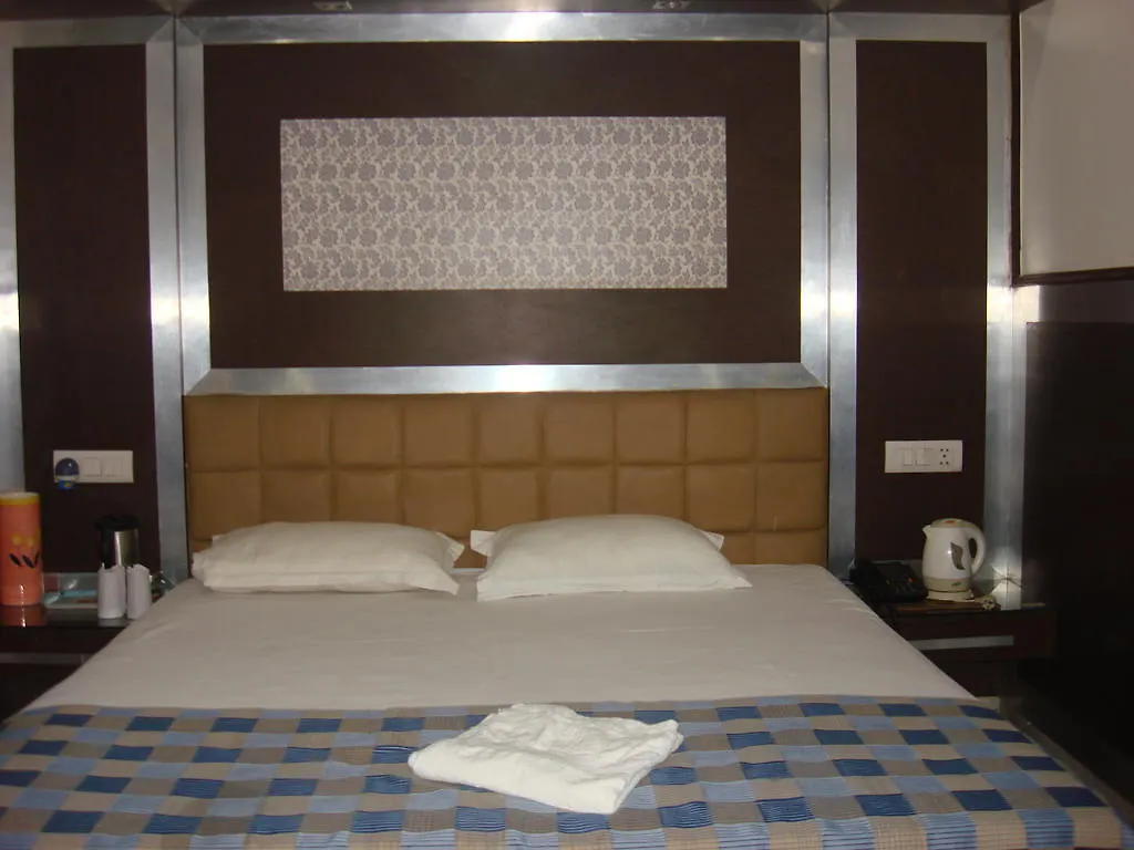 ***  Rama Residency Hotel Gurgaon India